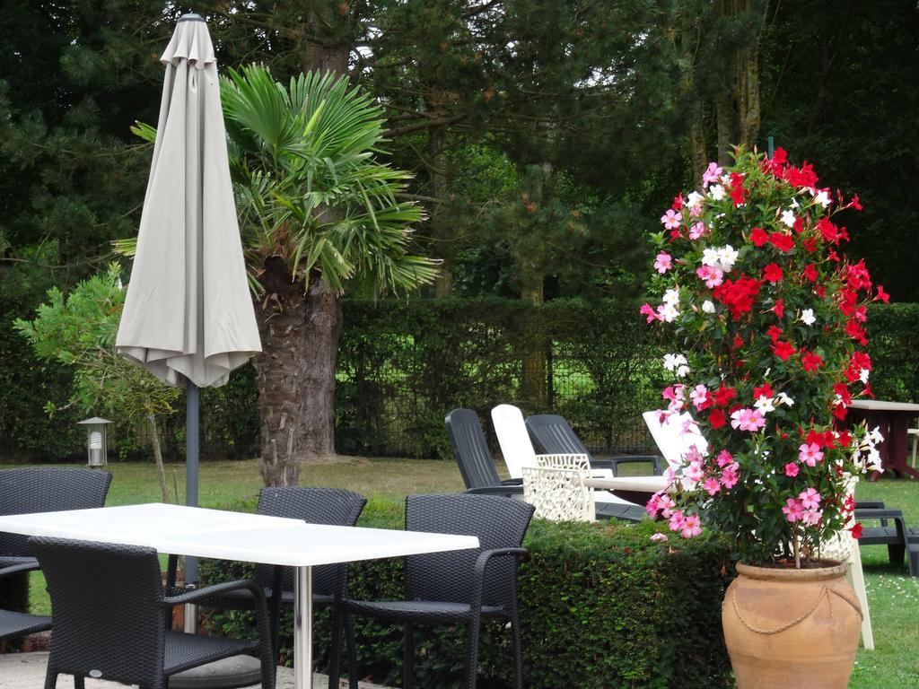 Hotel Du Golf Cabourg Exteriör bild