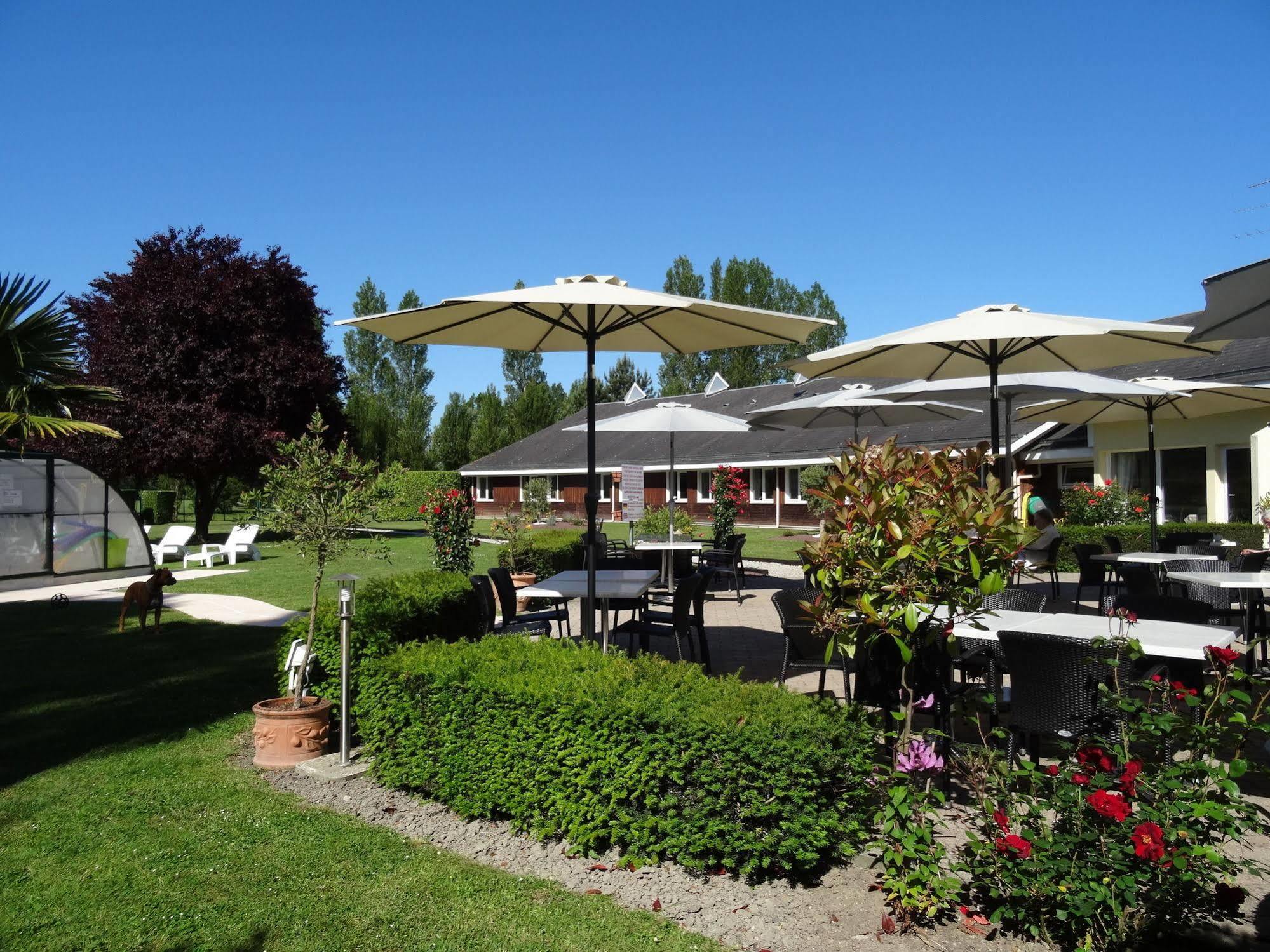 Hotel Du Golf Cabourg Exteriör bild